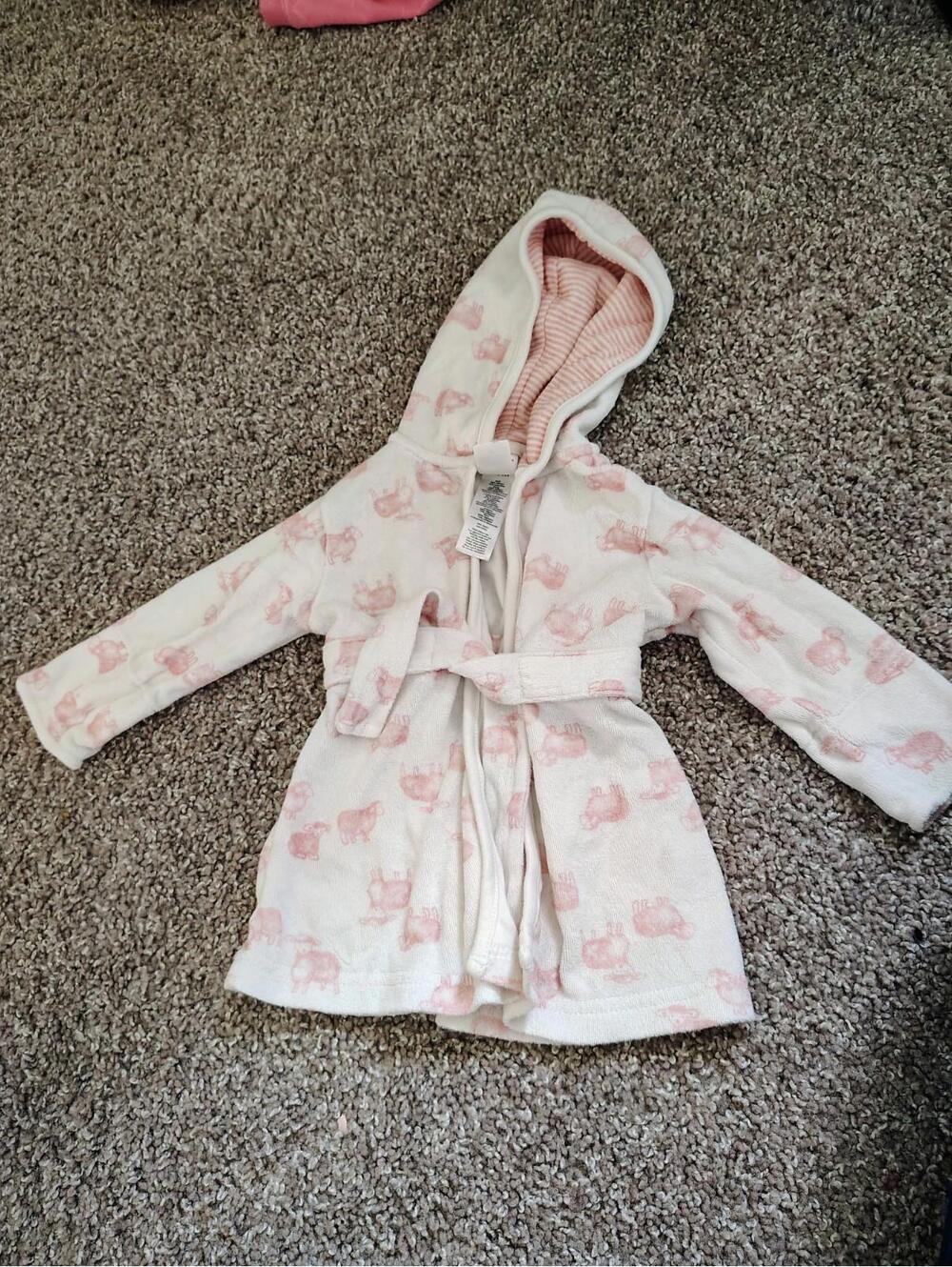 Girls Bath Robe 0-9 mo Carters Pink Sheep Hoodie Front Tie